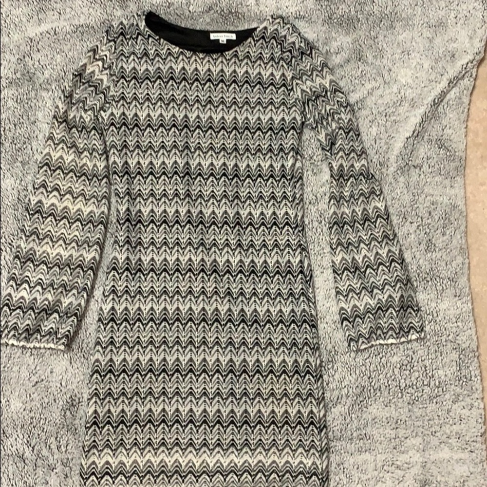 Black, white and gray chevron long sleeve dress
